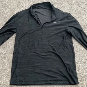 Mens Nike dri-fit 1/4 zip pull over